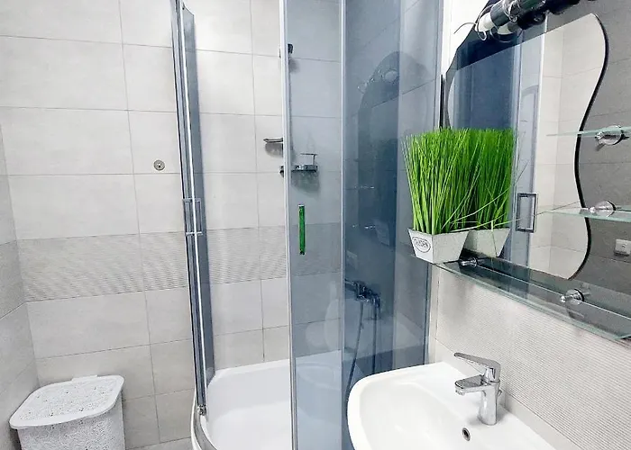 стрийська 45а жк леви міста автовокзал гашека наукова кінг кросс דירה *