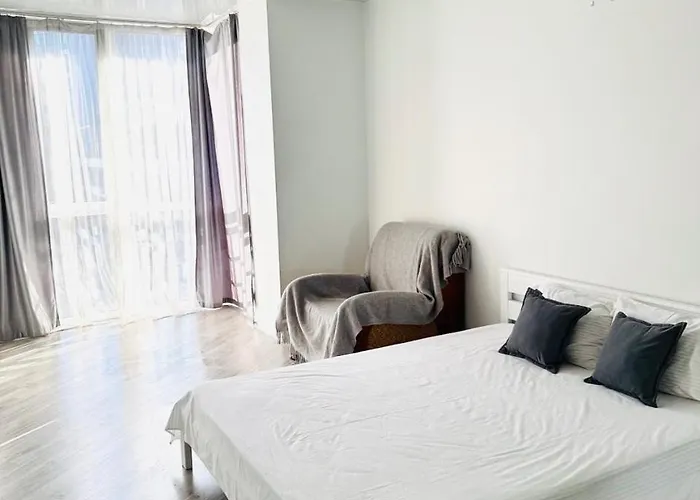 стрийська 45а жк леви міста автовокзал гашека наукова кінг кросс Apartamento