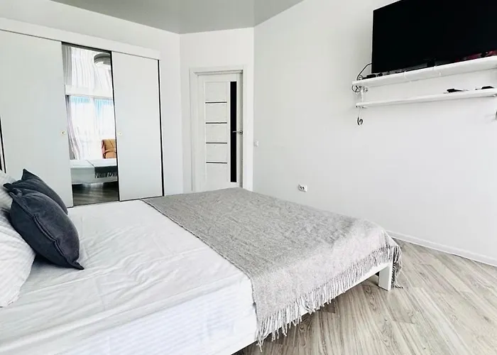 стрийська 45а жк леви міста автовокзал гашека наукова кінг кросс Leópolis