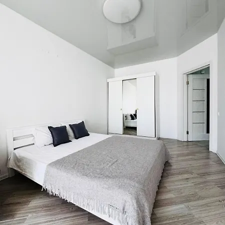 стрийська 45а жк леви міста автовокзал гашека наукова кінг кросс *