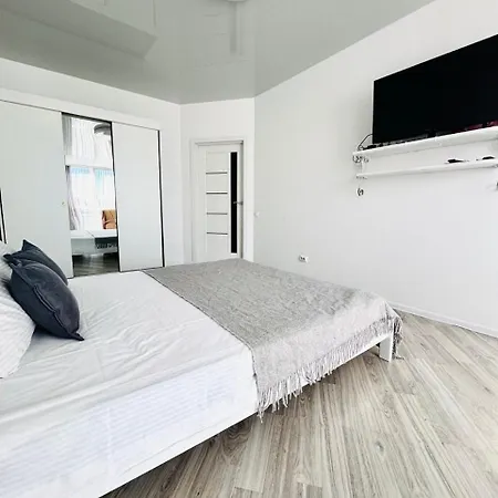 стрийська 45а жк леви міста автовокзал гашека наукова кінг кросс リヴィウ